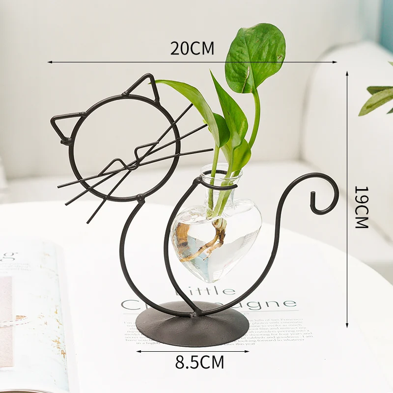 2005693726730.Webp simple cat iron flower hydroponic vase